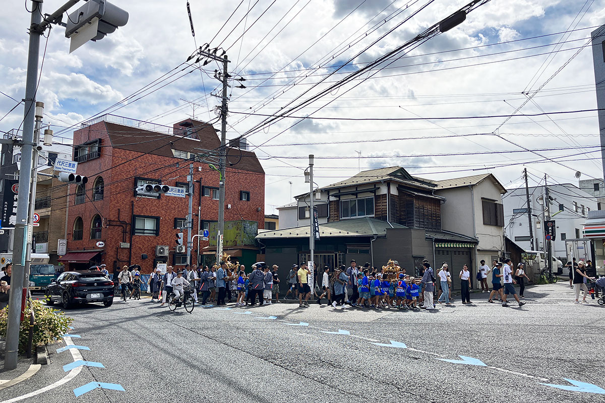 代沢三差路から下北沢方面、そして鎌倉通り、代沢五丁目を巡ります