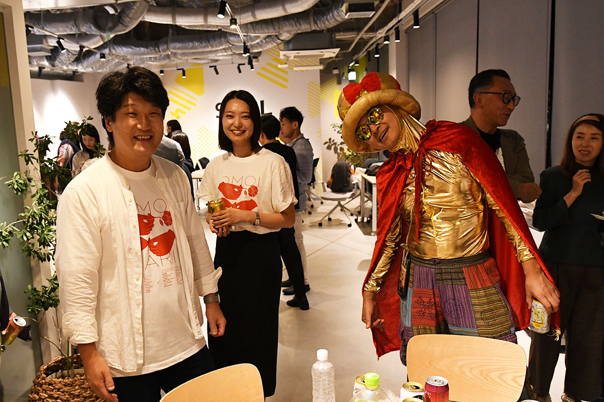 ここ数日フル稼働で大変そうだった大原さん(左)も笑顔
