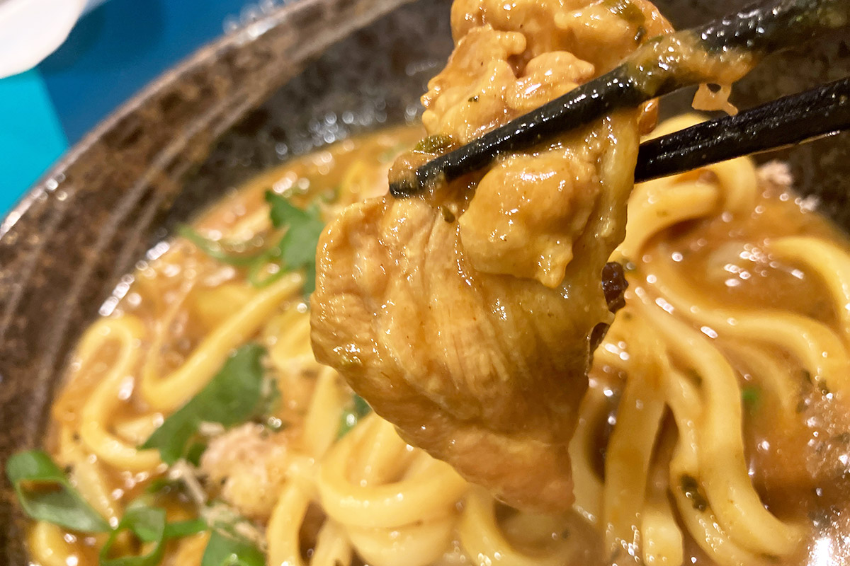 やっぱり、カレーうどんには豚肉ですよねー