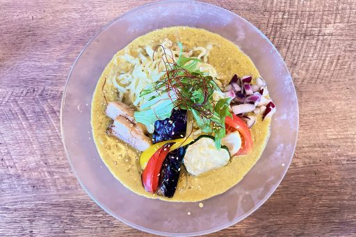 「冷製グリーンカレーSOBA」1280円（税込）