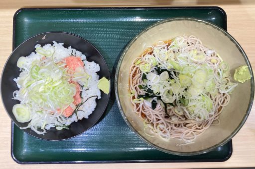 「鮪たたき丼セット」750円、「ネギ増量ダブル」60円（それぞれ税込）