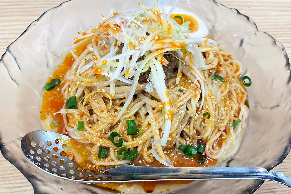 せい家「冷やし担々麺」900円(税込)