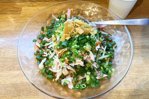 台湾キッチンの「麻辣鶏絲涼麺」痺れ＆辛さ増し1200円（税込）