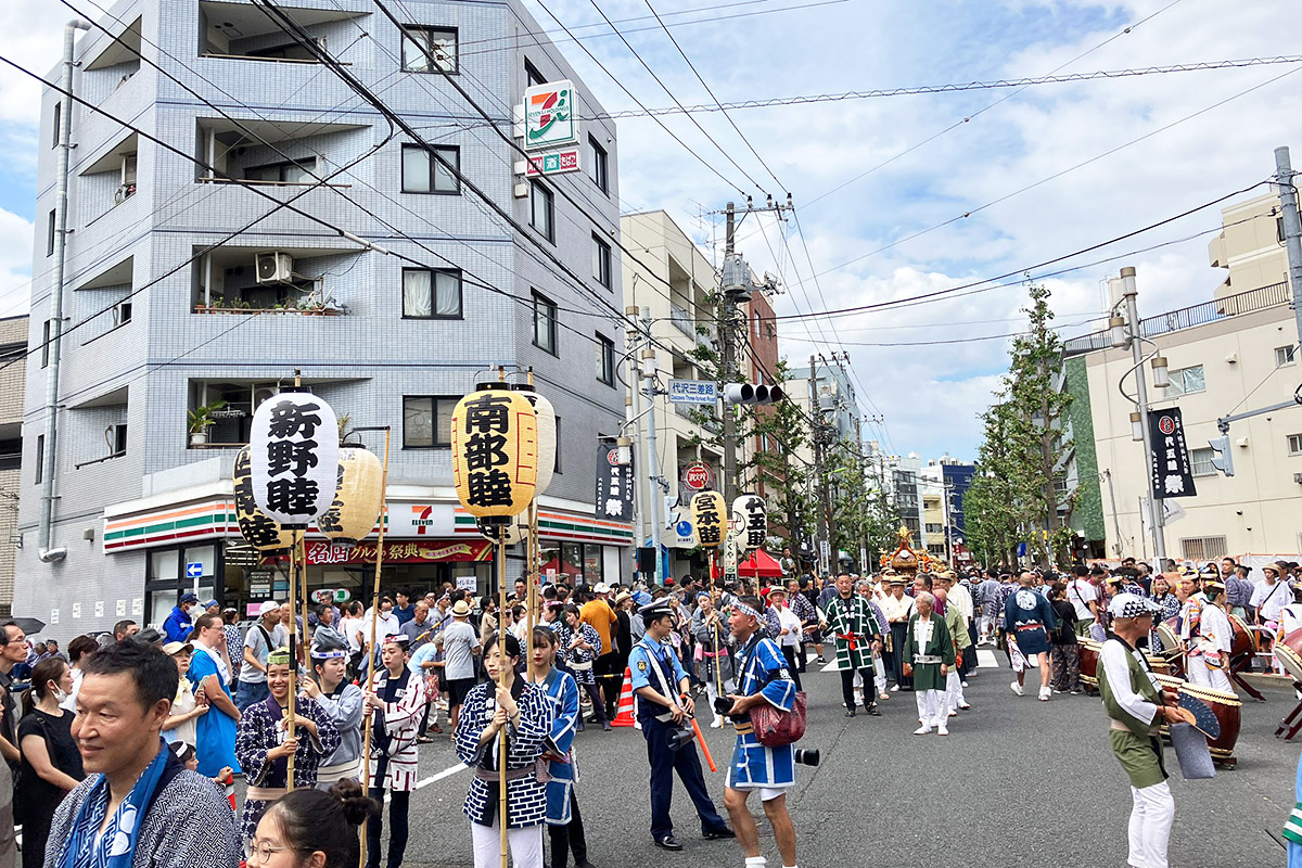 『令和五年 北澤八幡神社例大祭』の様子