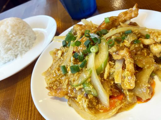 タイ料理 バーンキラオ 下北沢「プーパッポンカレー」