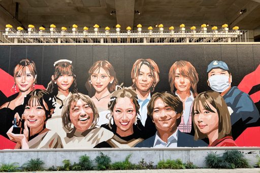『TikTok LIVE All Starts 2024』が描かれたウォールアート