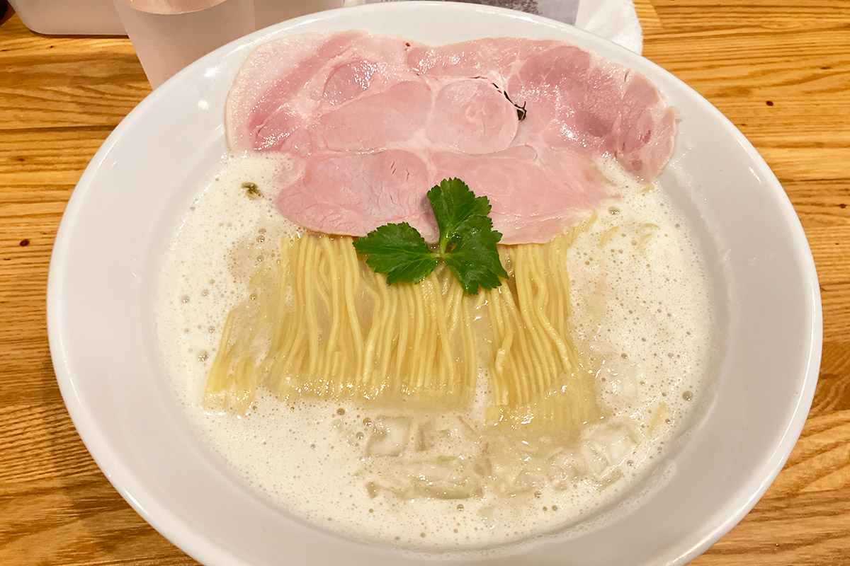 鶏冠78「鶏白湯らーめん 白」1200円(税込)