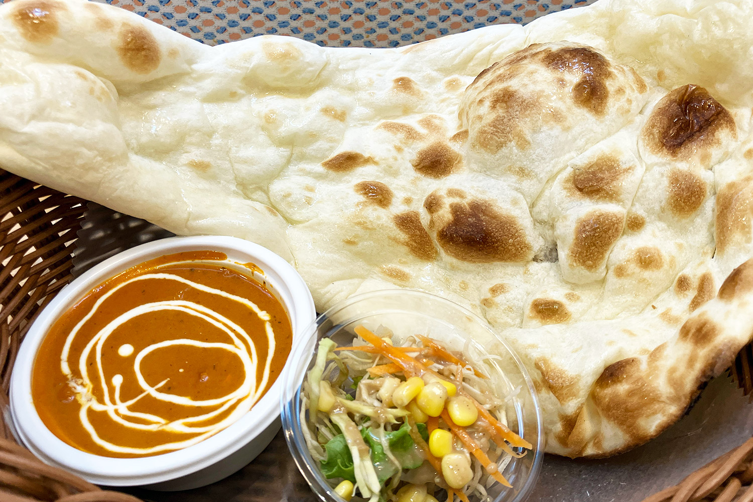 アジアンde Eat 「濃厚バターチキンカレー」1100円（税込）