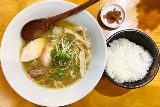 鶏そば そるとの煮干し世界一決定戦「こく煮干し鶏白湯そば」