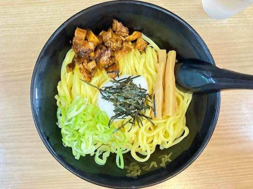 せい家「油そば」850円（税込）