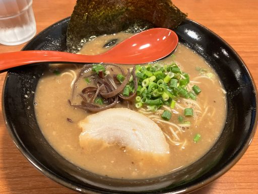 ど豚こつ 翔己「 翔己ラーメン」