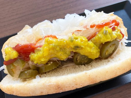 ワインコインでホットドッグが味わえる『ハウハウキッチン』