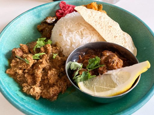 下北沢一番街商店街に新たなカレー店『ヨネカリーアンドコー』8/29オープン！