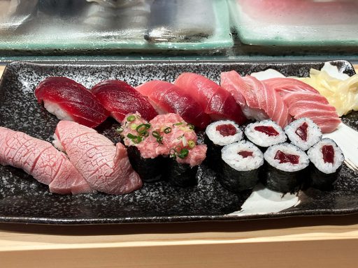 築地すし好「こだわり天然まぐろセット」