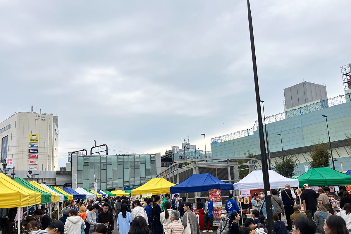 3連休の中日ということもあり、会場には大いに賑わっていました