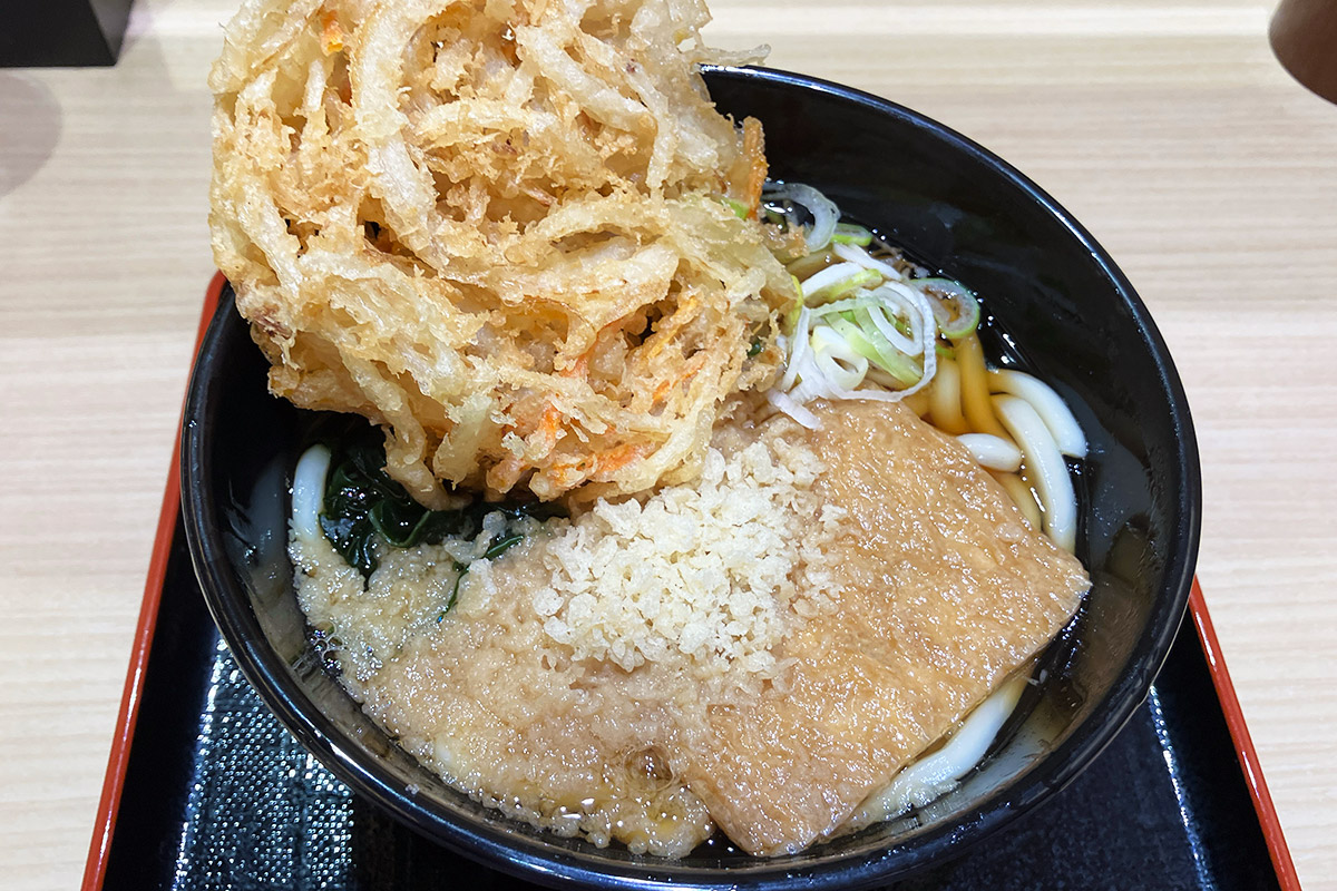 かき揚げの存在感でけー