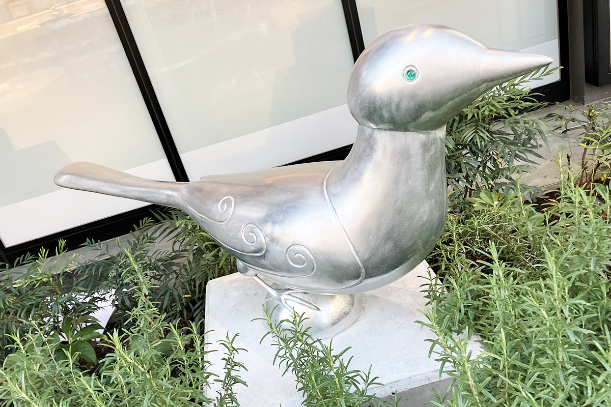 2026年の下北沢、ヒントはこの鳥かもしれない（テキトー