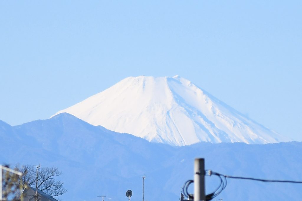 代田富士見橋から臨む富士山