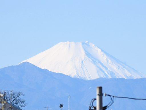 2026年、代田富士見橋から臨む富士山