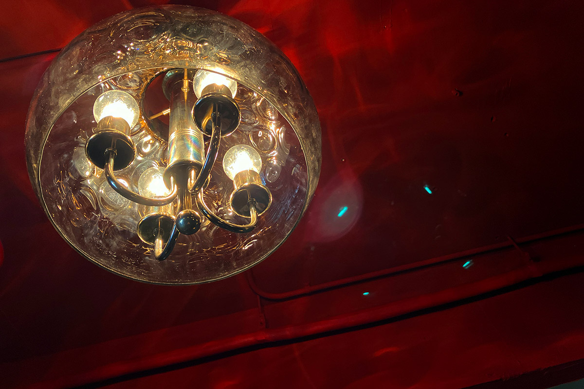 天井を見上げてもステキ