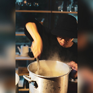 流しのビリヤニ / 散歩社 奈良 岳