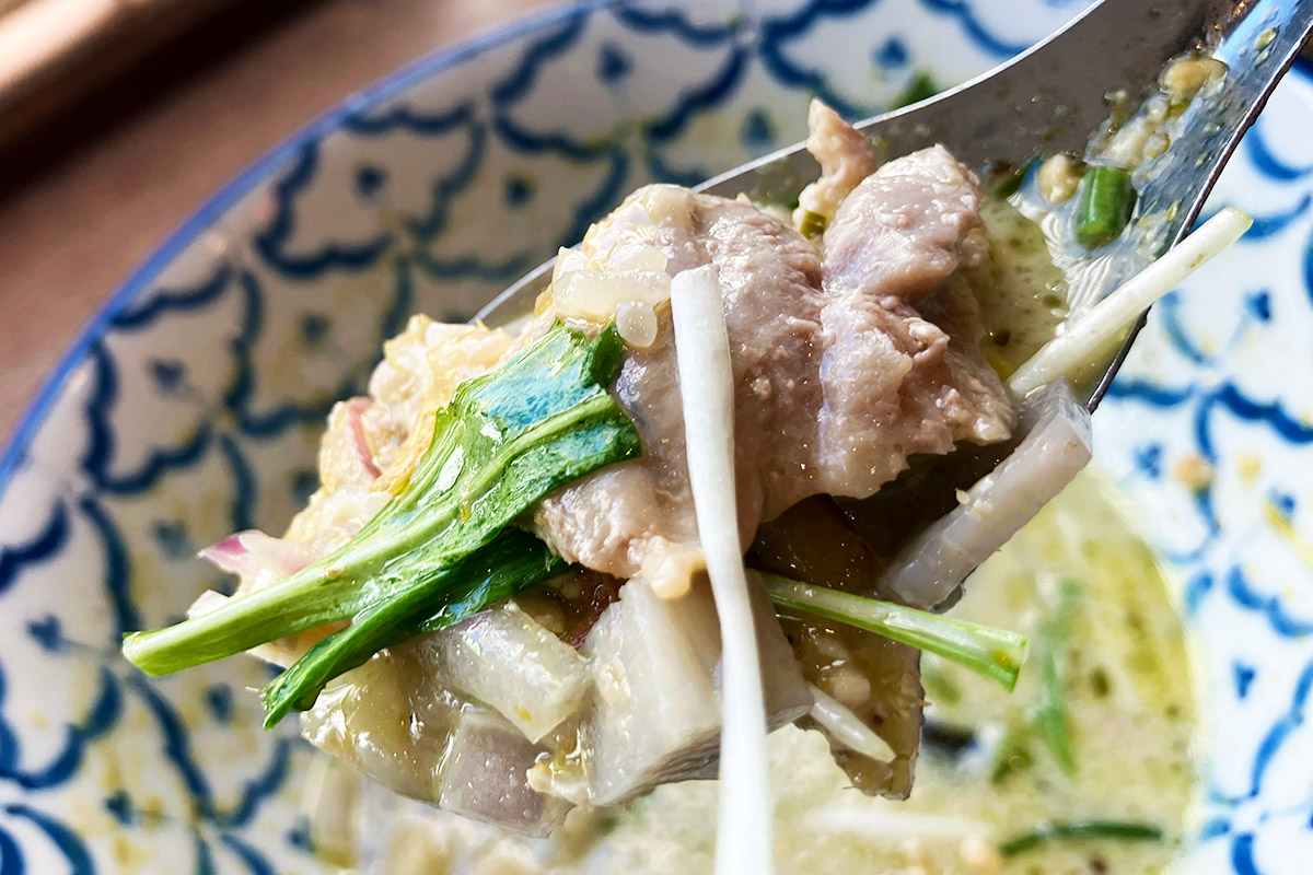 スープ・具材、全て残すことなく完食しました