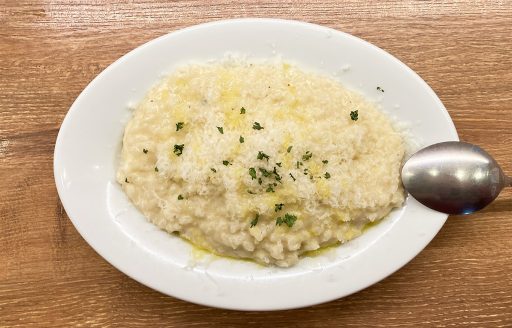 大衆ビストロハルタの実験メニュー「3種のチーズリゾット」
