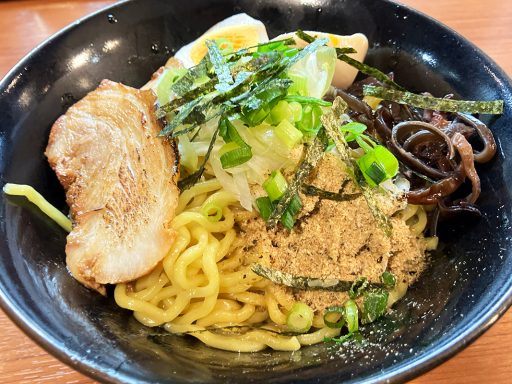 ど豚こつ 翔己「特製 油そば」880円