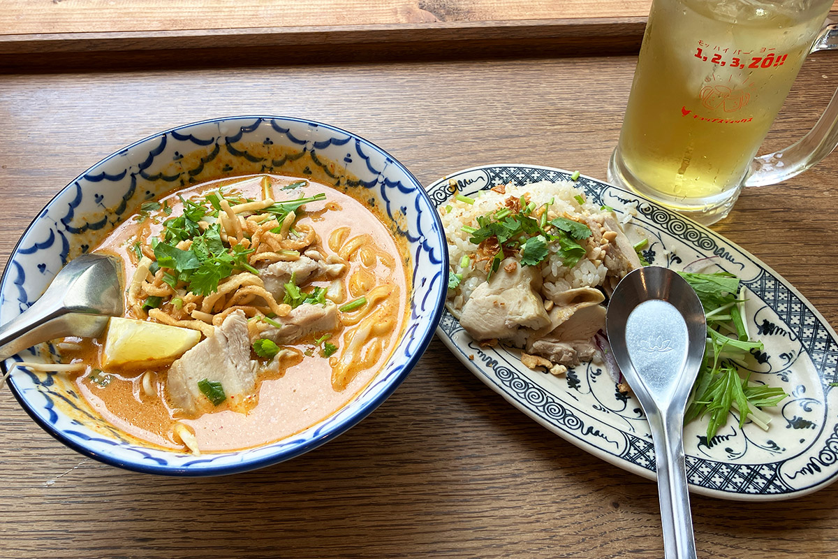 チョップスティックス「ココナッツカレーフォー」「ベトナム鶏飯セット」1430円（税込）