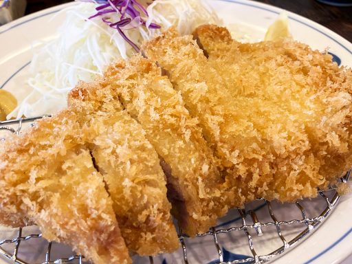 かつ良の「厚切り特上ロースかつ定食（200g）」