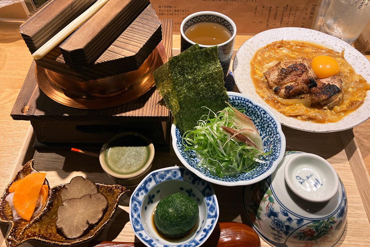 焼鳥とお野菜 一等星の「親子丼御膳」