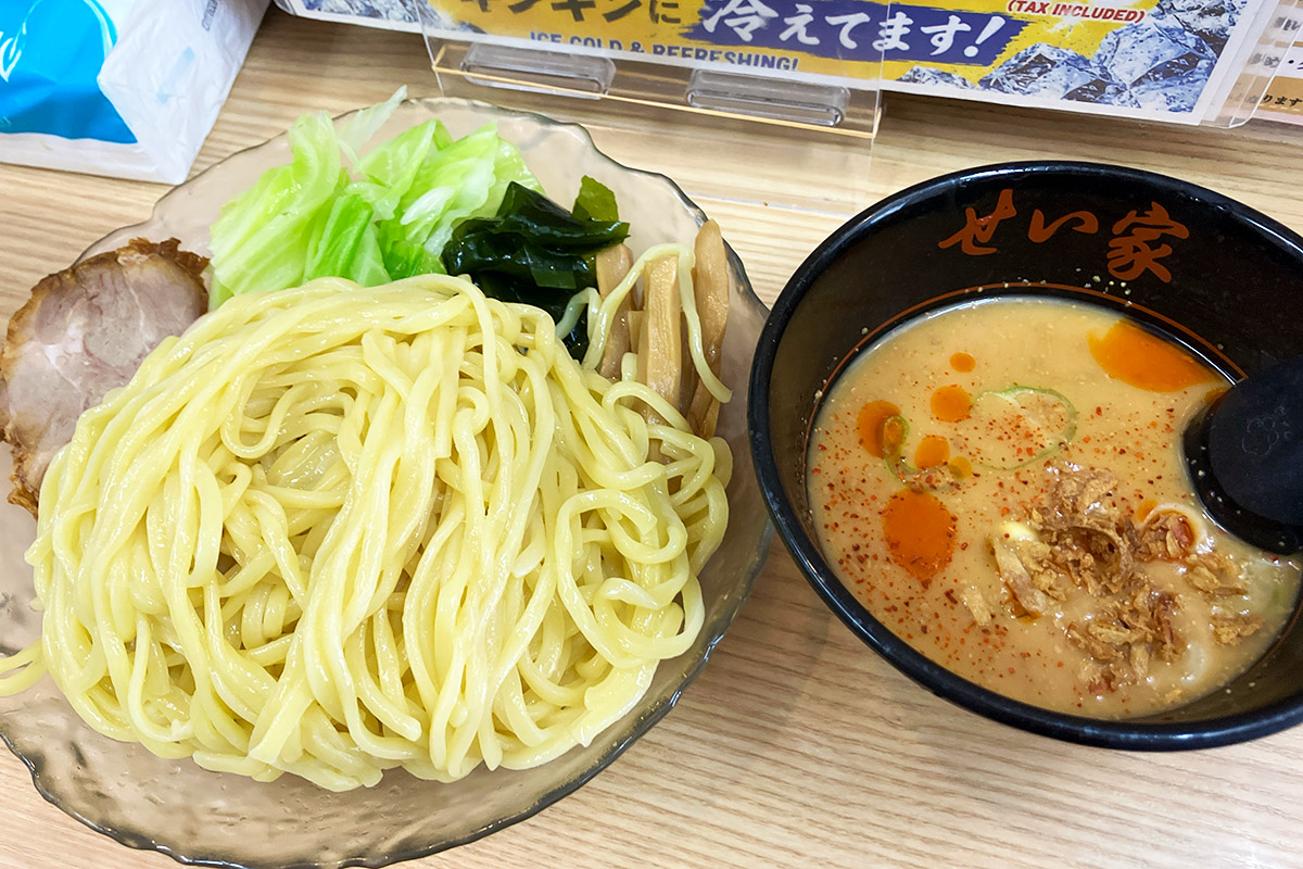 せい家の「冷胡麻ダレつけ麺」