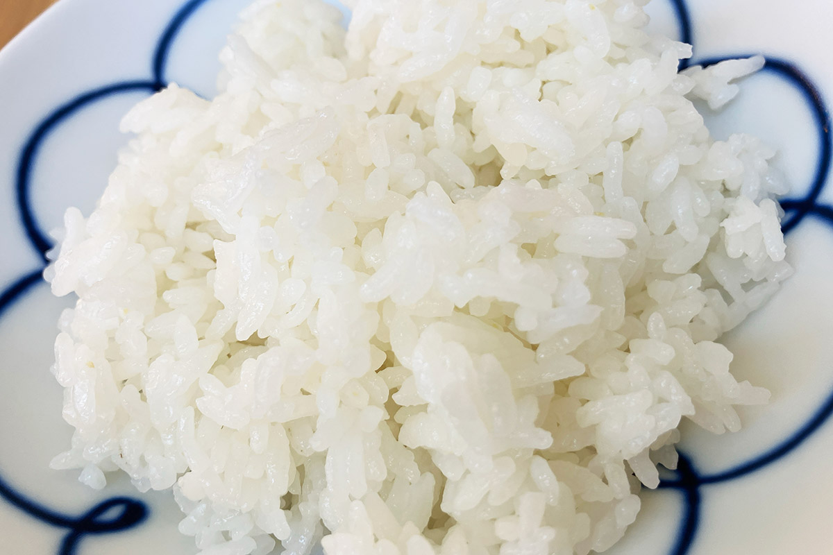ふっくら炊きたてご飯