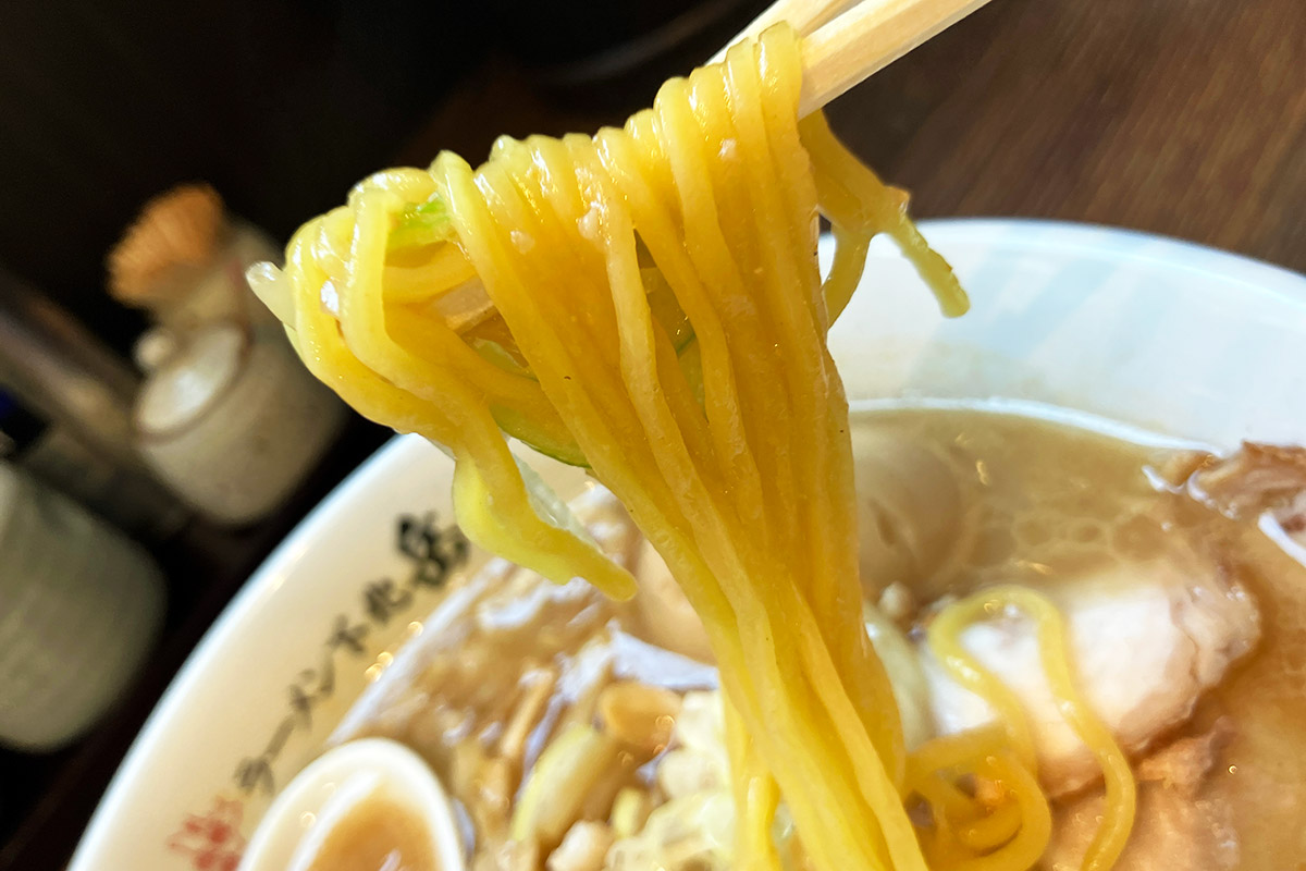 麺はあまり変わってないけど、この味噌スープに抜群に合います