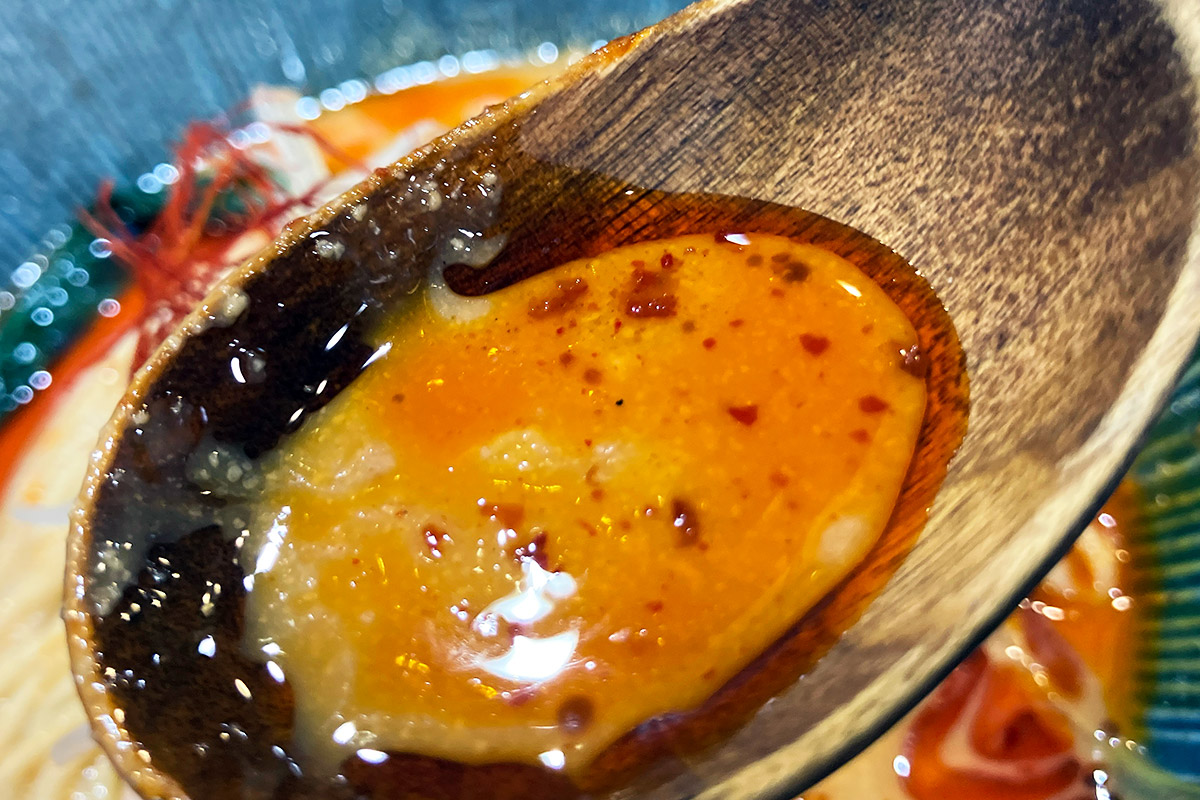 ううん、相変わらず素晴らしい坦々スープだ