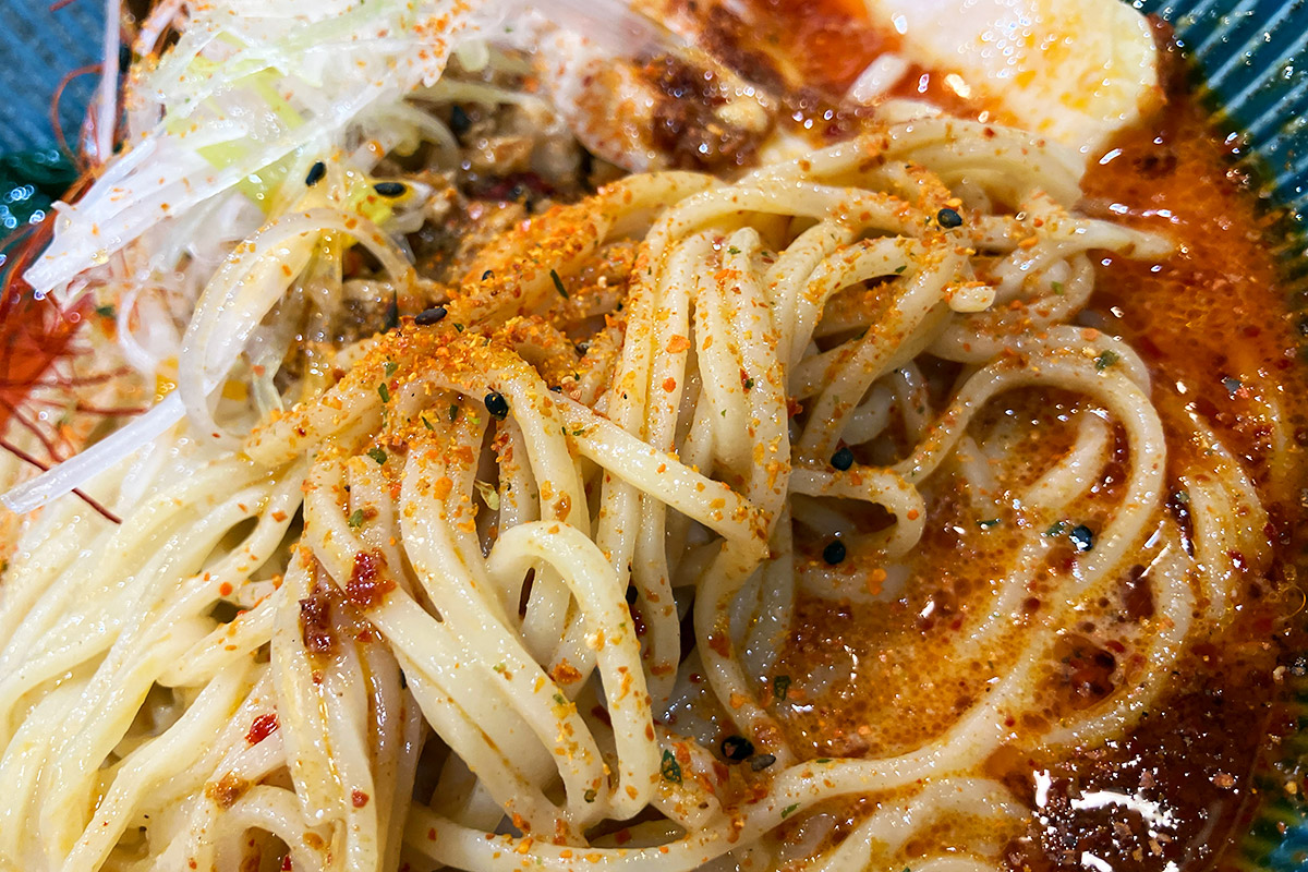 まあ、私の場合はさらに七味唐辛子も大量投入するわけですがね
