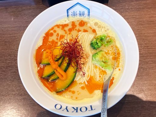 楽観「南瓜のVEGAN豆乳担々麺」1380円（税込）