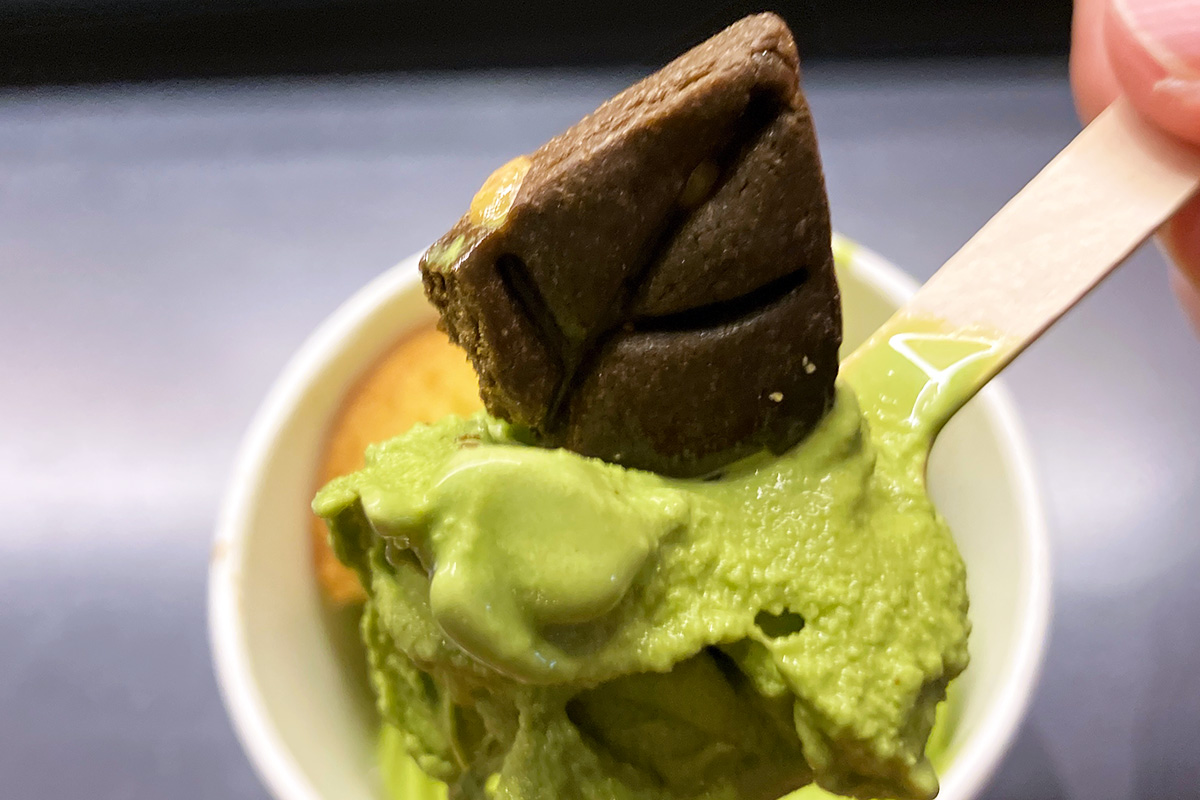 そして、こだわり感じられるほうじ茶クッキーと