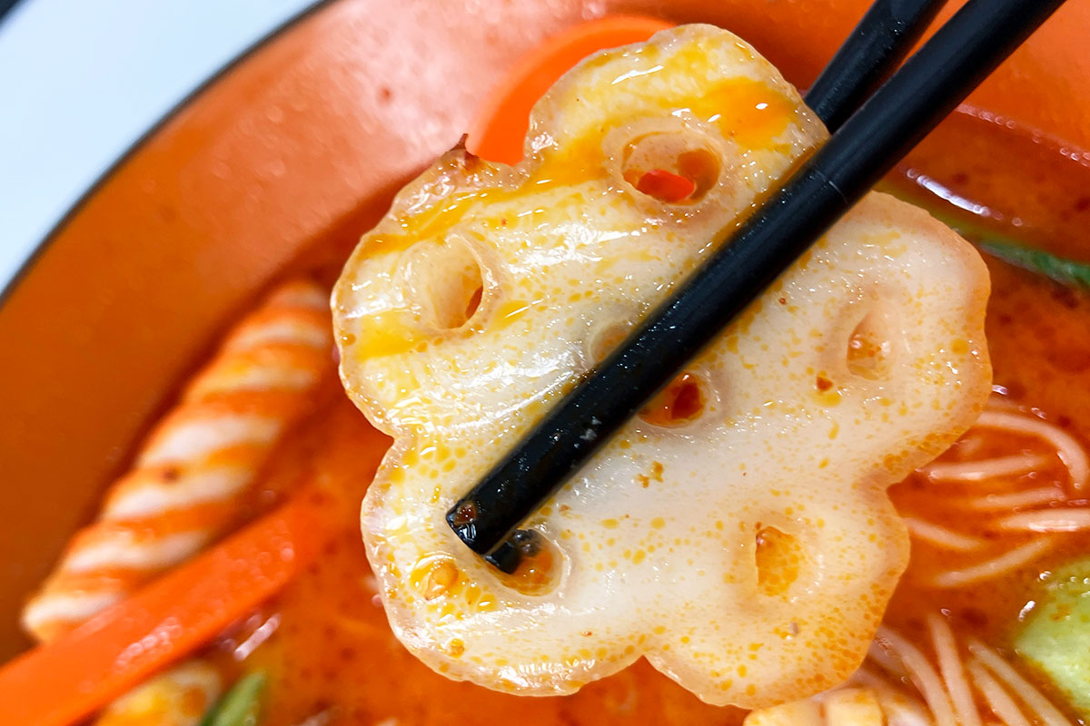 ちょっとよくわからなかったのがこれ、れんこんみたいですが、もっちもちで美味しい